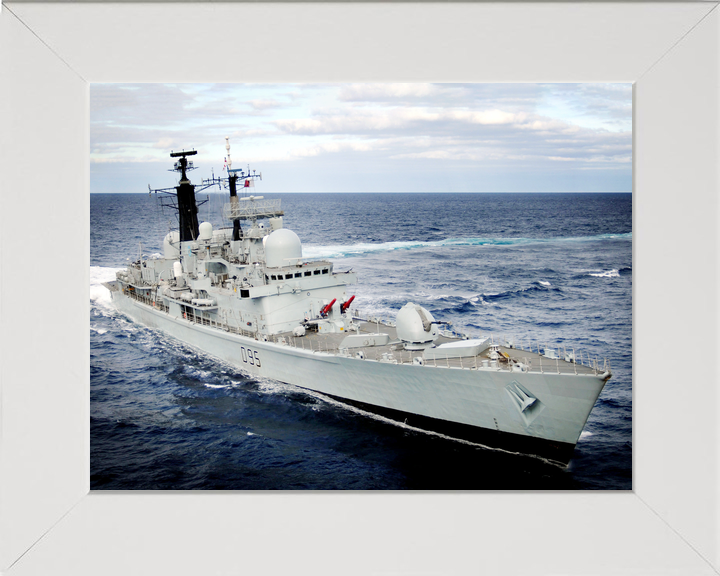 HMS Manchester D95 Type 42 Destroyer Turning to Port Photo Print - Posters, Prints, & Visual Artwork - by Hampshire Prints (image 5 of 9)