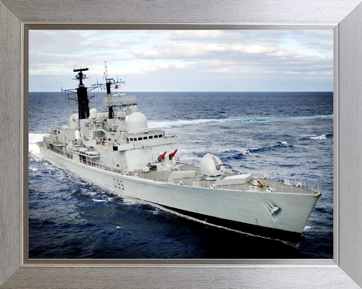 HMS Manchester D95 Type 42 Destroyer Turning to Port Photo Print - Posters, Prints, & Visual Artwork - by Hampshire Prints (image 7 of 9)