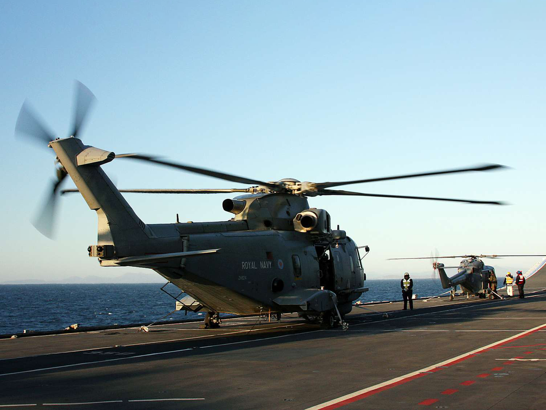 Merlin Helicopter on HMS Illustrious Photo Print - Royal Navy Aircraft Hampshire Prints 6 x 4 No Frame No