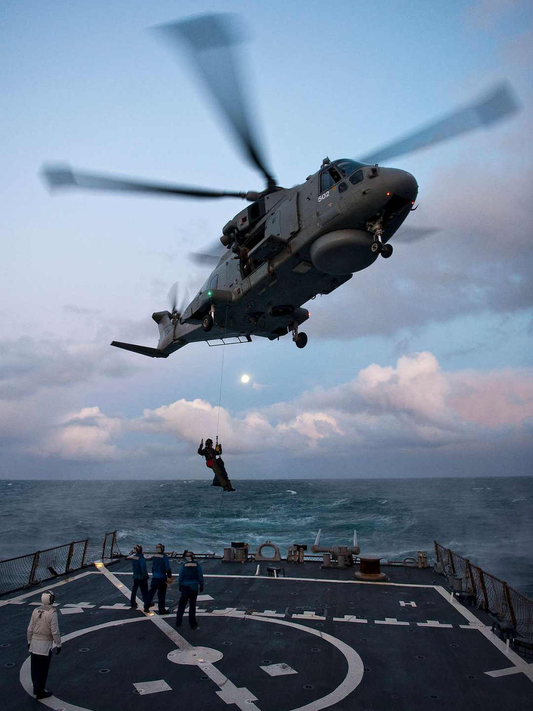 Merlin HM MK1 Helicopter Winching Photo Print - Royal Navy Aircraft Hampshire Prints 6 x 4 No Frame No