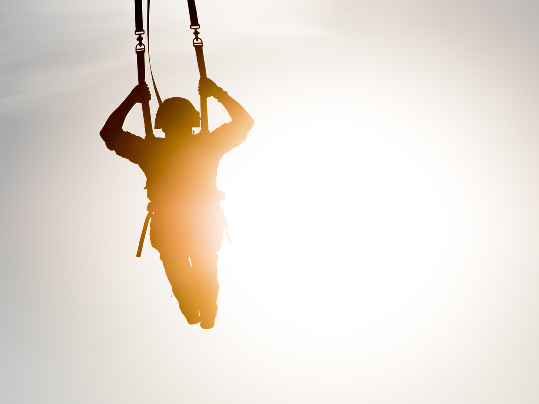 Soldier Parachuting at sunset Photo Print - British Army Hampshire Prints 6 x 4 No Frame No