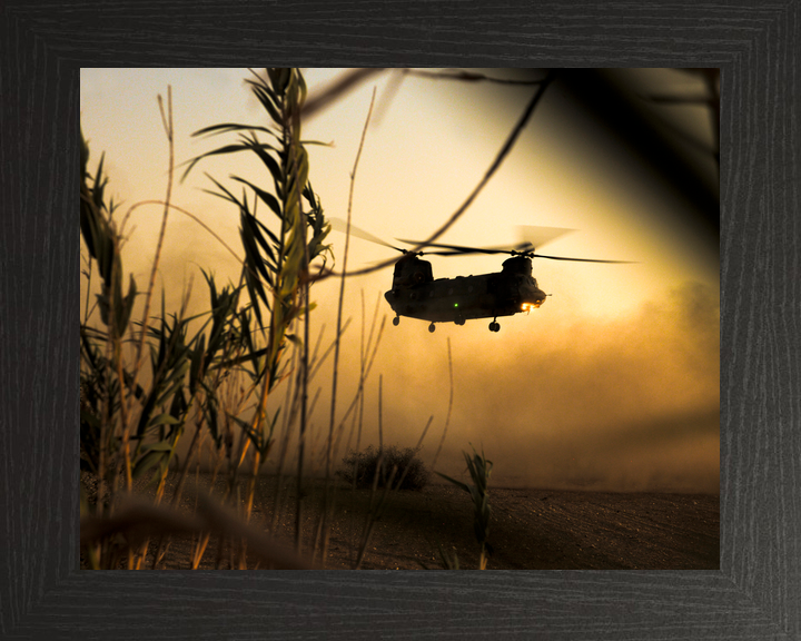 RAF Chinook Helicopter Dusty Takeoff 2010