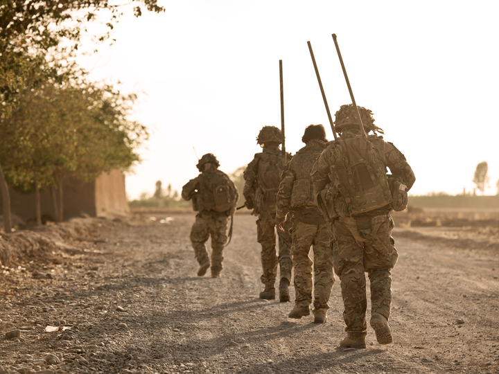 Soldiers on patrol in Afghanistan Photo Print – British Army Patrol Wall Art, Military Decor Posters, Prints, & Visual Artwork Hampshire Prints 6 x 4 No Frame No