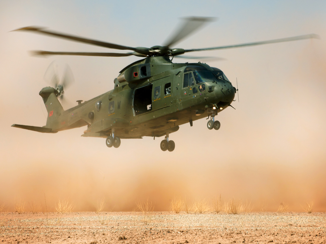 RAF 78 Squadron Merlin HC3 Landing in Dust California 2009
