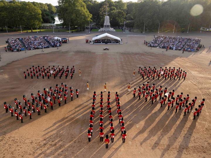 British Army Household Division Massed Bands Photo Print Wall Art Military Decor Posters, Prints, & Visual Artwork Hampshire Prints 6 x 4 No Frame No