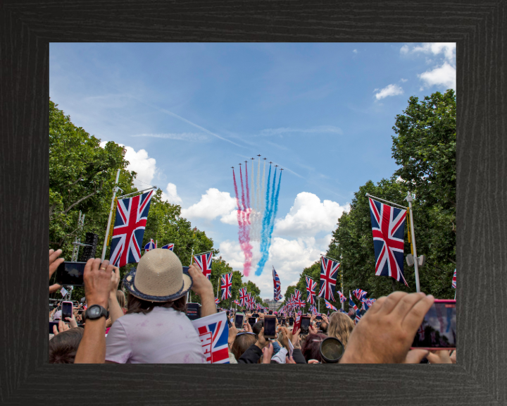 RAF Red Arrows Over the Mall London Photo Print - Royal Air Force Aircraft Hampshire Prints 10 x 8 Black Frame No