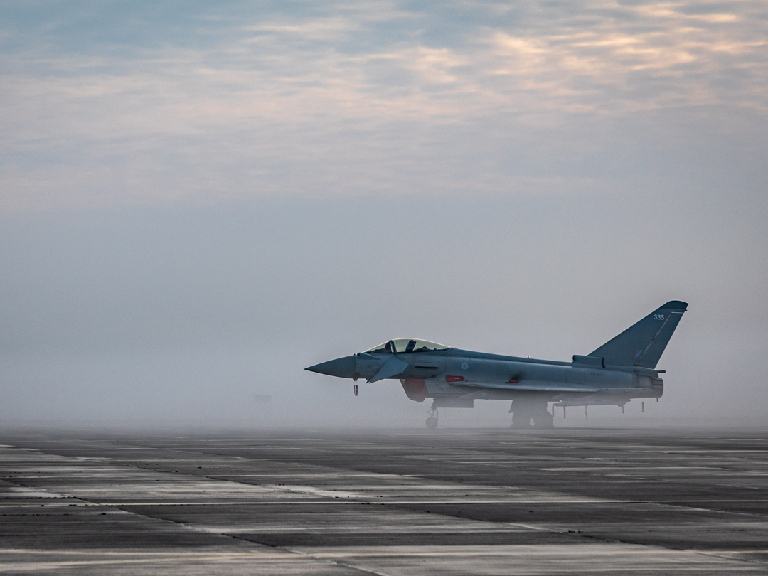 RAF Typhoon at RAF Coningsby Royal Air Force Aircraft Photo Print Wall Art Aviation Decor UK Posters, Prints, & Visual Artwork Hampshire Prints 6 x 4 No Frame No