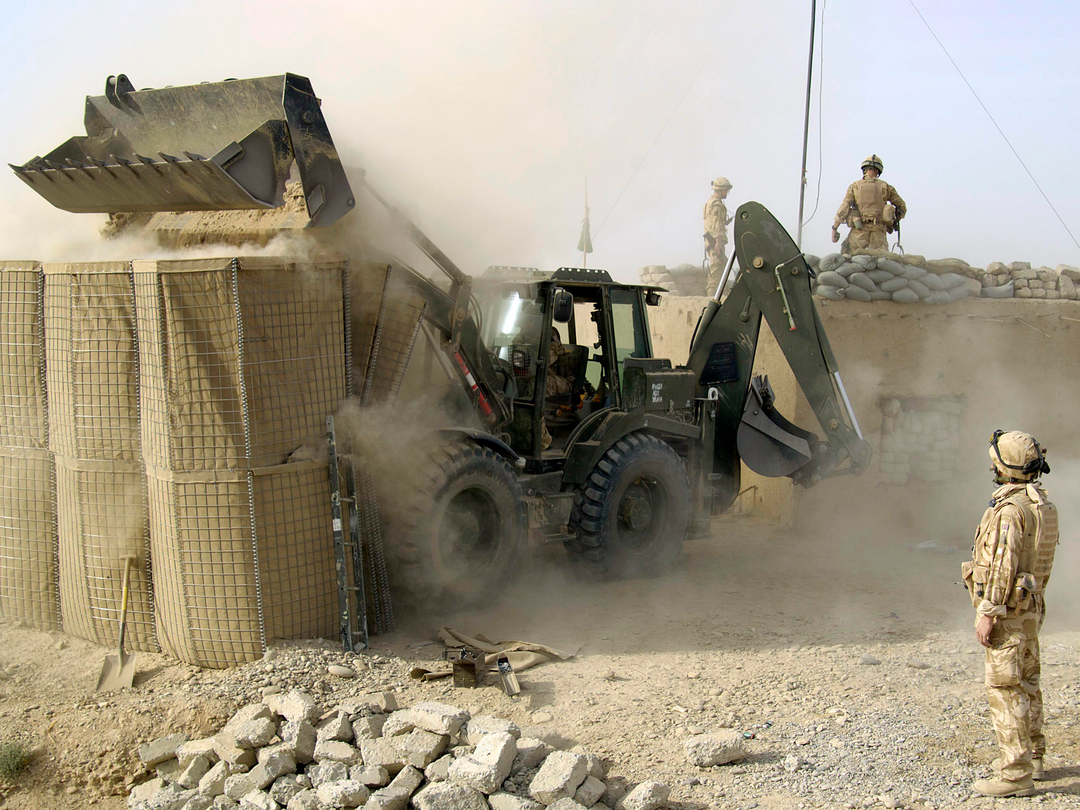 British Army Digger Builds Checkpoint Gereshk November 2006