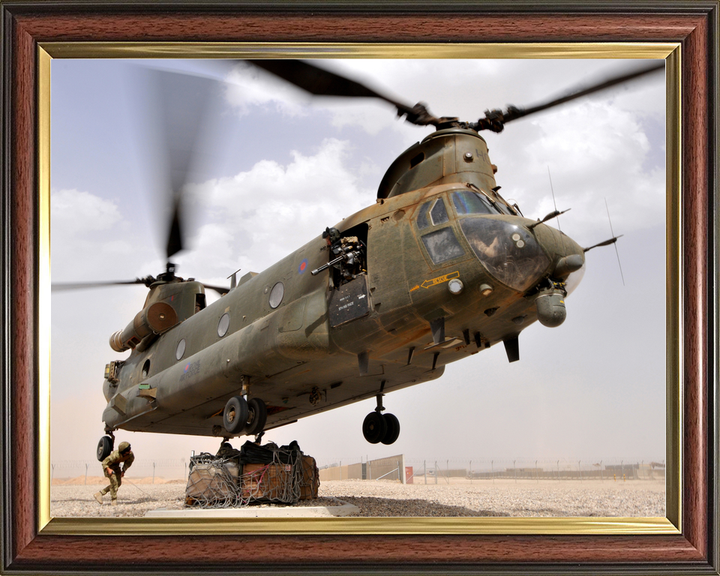 RAF 27 Squadron Chinook Underslung Load Afghanistan 2011