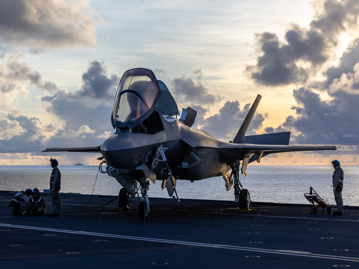 Engineers Maintaining an F-35B Lighting Jet Photo Print - Royal Navy Aircraft Posters, Prints, & Visual Artwork Hampshire Prints 6 x 4 No Frame No