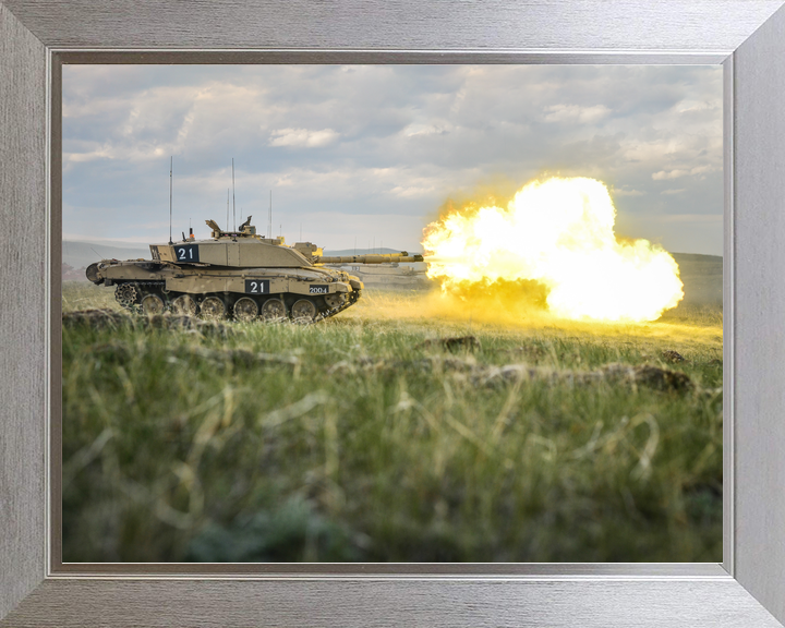 British Army KRH Challenger 2 Firing BATUS Canada June 2014