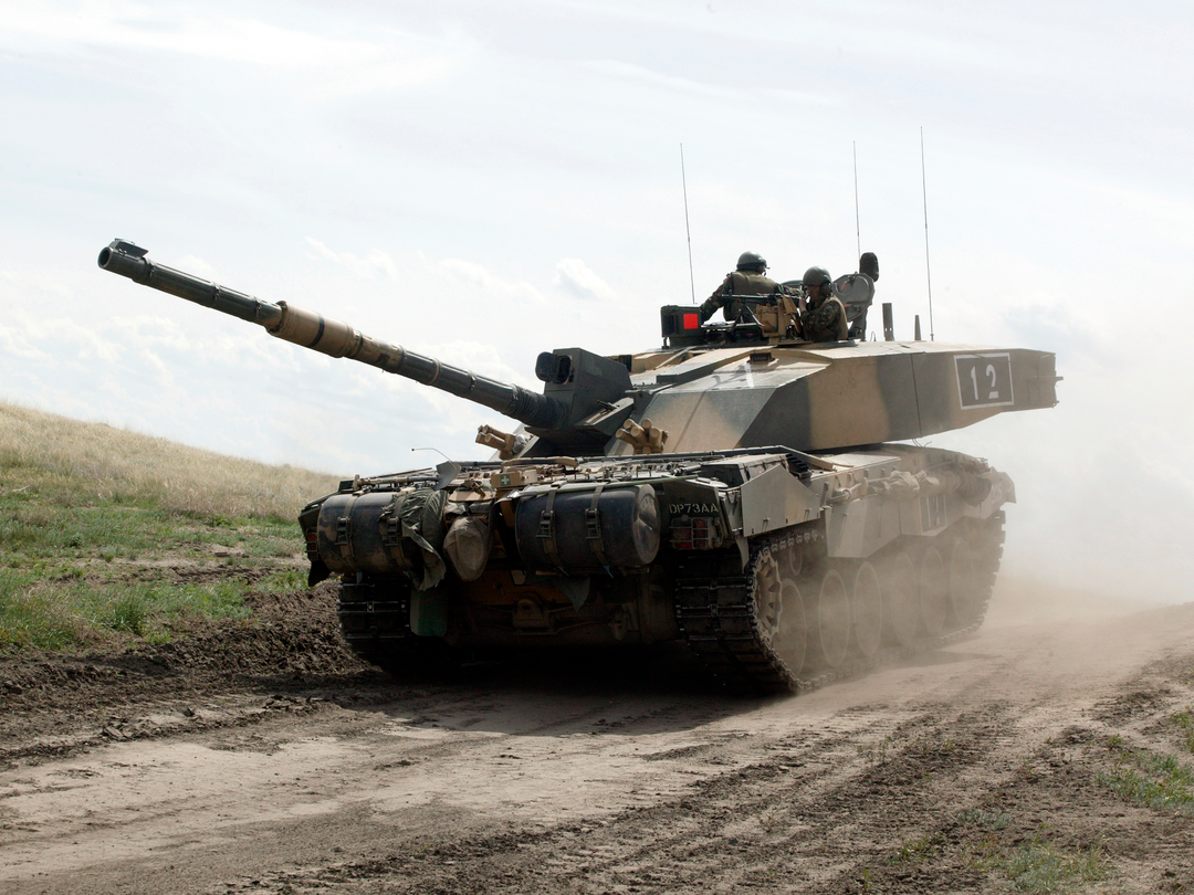 British Army Royal Dragoon Guards Challenger 2 BATUS June 2004
