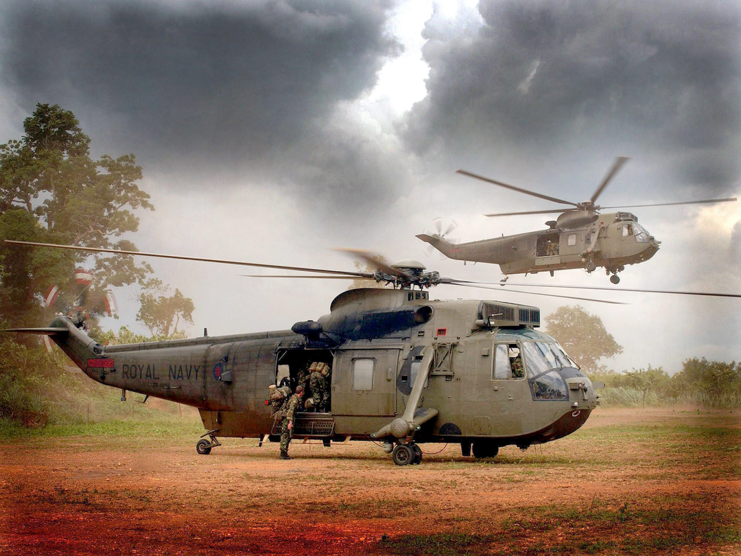 Sea King Helicopter Inserting Royal Marines 2004 Photo Print - Royal Navy Aircraft Posters, Prints, & Visual Artwork Hampshire Prints 6 x 4 No Frame No