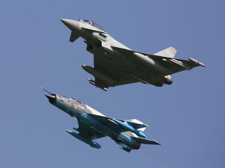 RAF Typhoon and a Romanian MiG 21 Lancer Photo Print Royal Air Force Aircraft Wall Art Aviation Decor Posters, Prints, & Visual Artwork Hampshire Prints 6 x 4 No Frame No