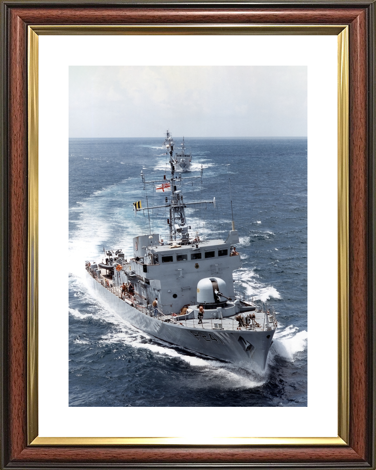 HMS Starling P241 Peacock Class Patrol Vessel Photo Print - Posters, Prints, & Visual Artwork - by Hampshire Prints (image 8 of 9)