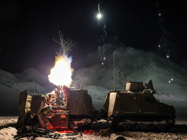 Royal Marine Commando Mortar Team Firing at Night Photo Print 45 Commando Marines Wall Art Military Decor UK Posters, Prints, & Visual Artwork Hampshire Prints 6 x 4 No Frame No