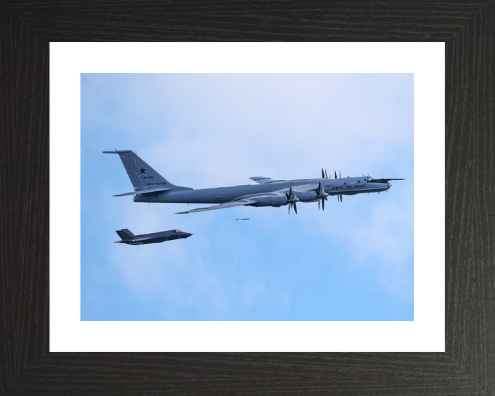Royal Navy F-35B Intercepts a Russian Tupolev Tu-142 2026