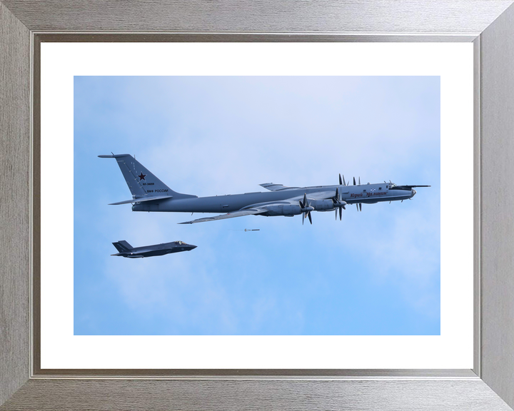 Royal Navy F-35B Intercepts a Russian Tupolev Tu-142 2026