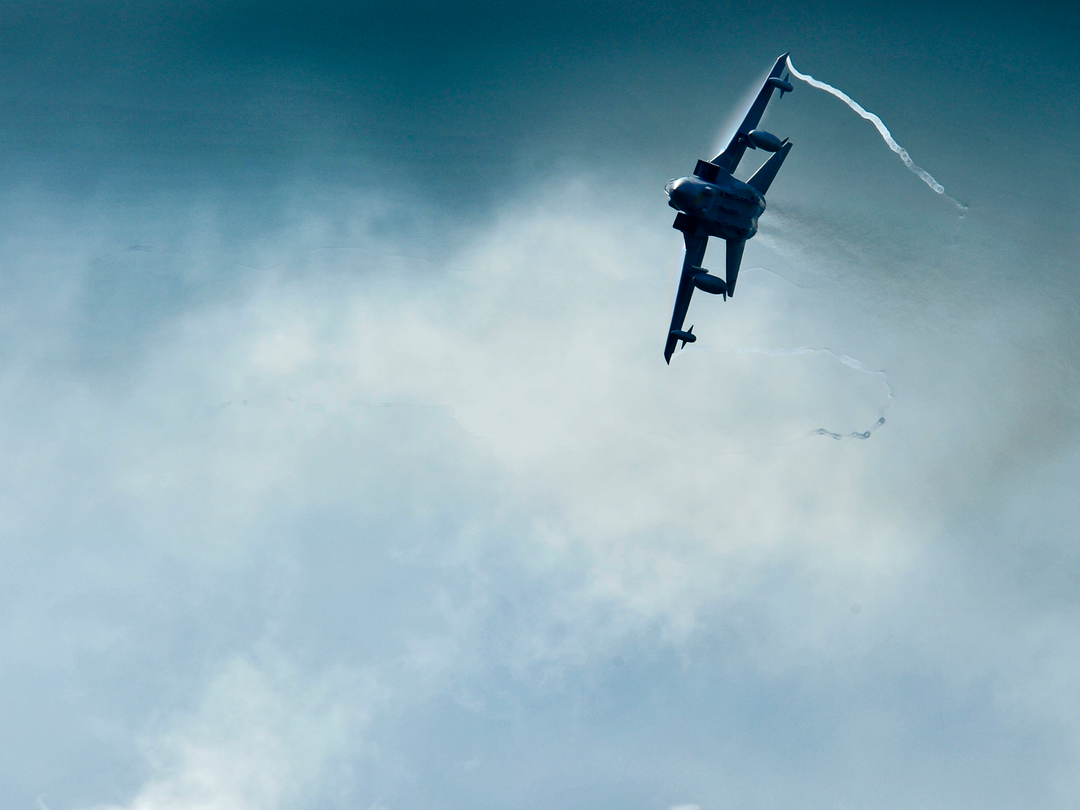 RAF Tornado GR4 from 15 Squadron in Flight Royal Air Force Aircraft Photo Print Wall Art Aviation Decor UK Posters, Prints, & Visual Artwork Hampshire Prints 6 x 4 No Frame No