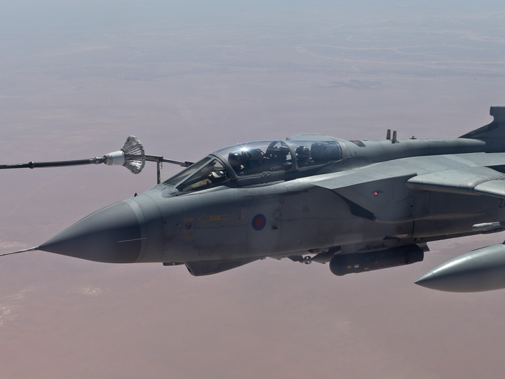 RAF Tornado GR4 Mid Air Refuelling Photo Print - Royal Air Force Aircraft Posters, Prints, & Visual Artwork Hampshire Prints 6 x 4 No Frame No