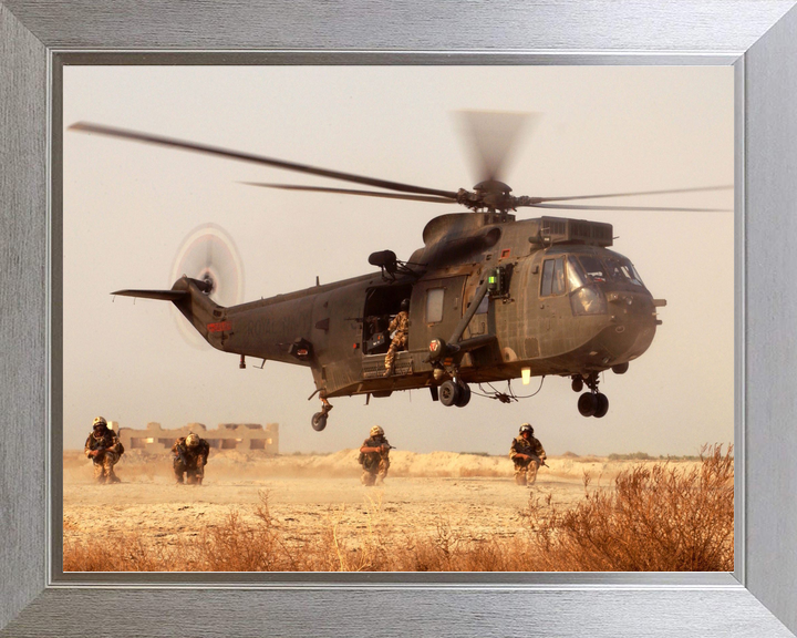 Royal Navy Sea King HC4 846 NAS Army Patrol Basra July 2003
