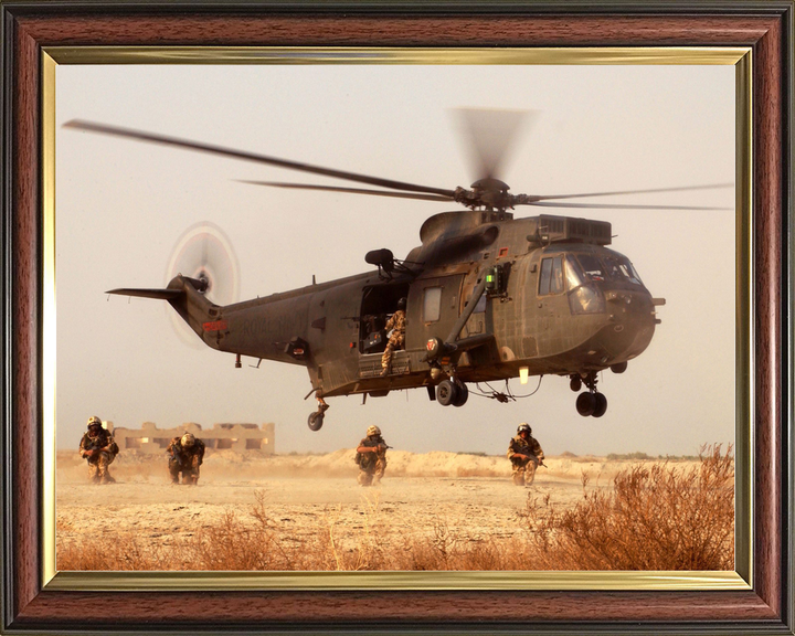 Royal Navy Sea King HC4 846 NAS Army Patrol Basra July 2003