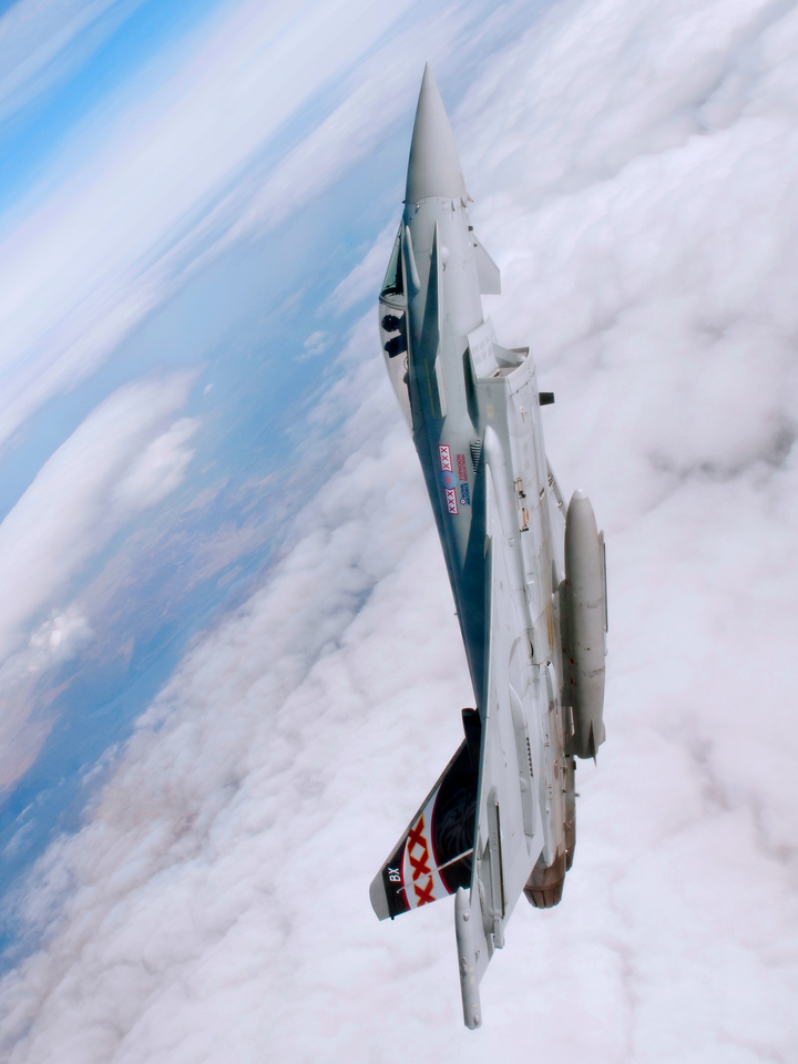 RAF Typhoon vertical climb Photo Print - Royal Air Force Aircraft Hampshire Prints 6 x 4 No Frame No