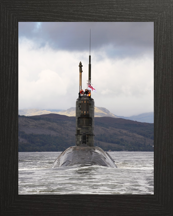 HMS Triumph S93 Trafalgar Class Submarine 2010 Photo Print - Posters, Prints, & Visual Artwork - by Hampshire Prints (image 3 of 9)