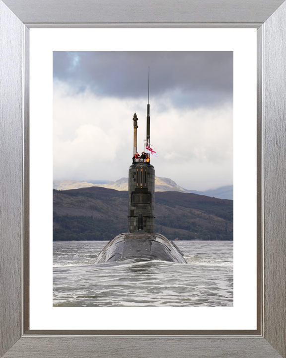 HMS Triumph S93 Trafalgar Class Submarine 2010 Photo Print - Posters, Prints, & Visual Artwork - by Hampshire Prints (image 6 of 9)