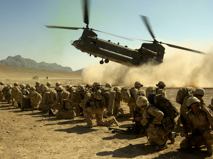 42 Commando Royal Marines Chinook Helmand October 2006