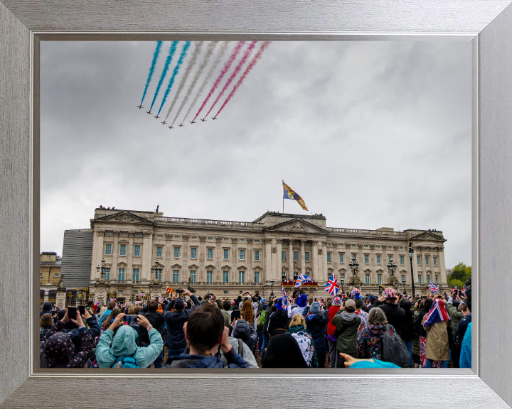RAF Red Arrows Buckingham Palace flyover Photo Print - Royal Air Force Aircraft Hampshire Prints 10 x 8 Silver Frame No