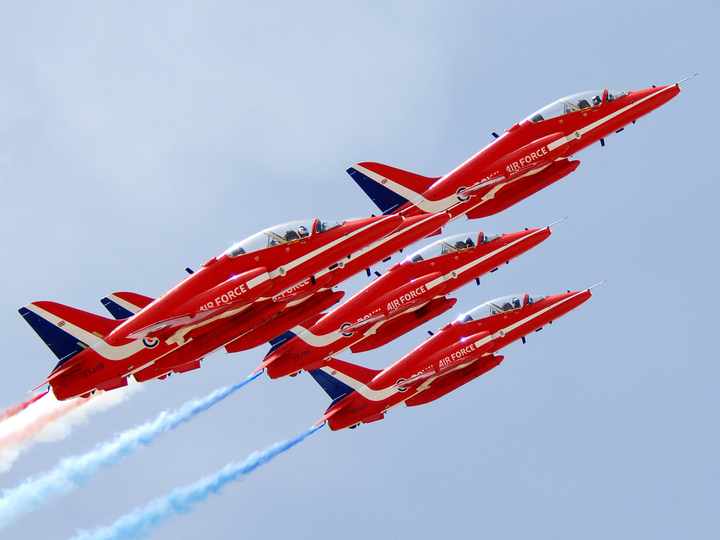 RAF Red Arrows in Formation Closeup Photo Print - Royal Air Force Aircraft Hampshire Prints 6 x 4 No Frame No