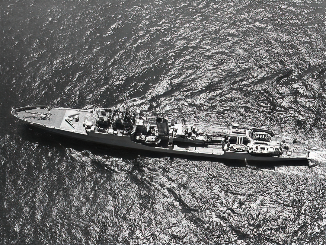 HMS Hardy (F54) Royal Navy Blackwood Class Frigate From Above Photo Print Wall Art Decor - Posters, Prints, & Visual Artwork - by Hampshire Prints (image 1 of 9)