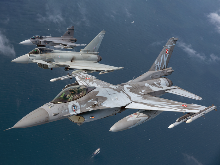 RAF Typhoon an F-16 and Gripen Jets Photo Print Royal Air Force Aircraft Wall Art Aviation Decor Posters, Prints, & Visual Artwork Hampshire Prints 6 x 4 No Frame No