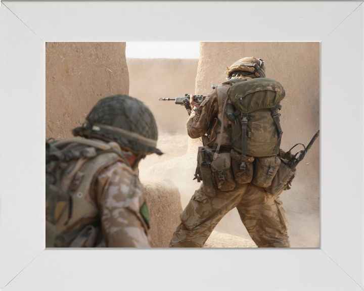 British Army 3 PARA Returns Fire Oqab Tsuka August 2008
