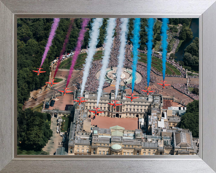RAF Red Arrows Flyover Buckingham Palace 2026 Photo Print - Posters, Prints, & Visual Artwork - by Hampshire Prints (image 7 of 9)
