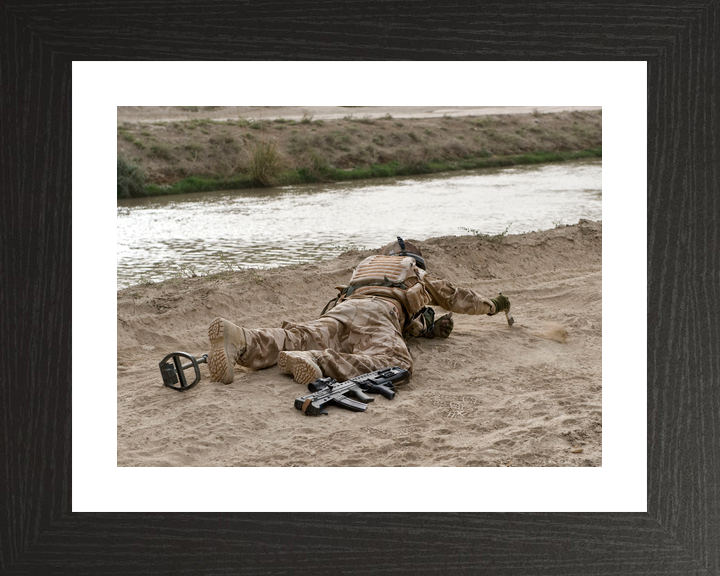 British Army Soldier IED Search Garmsir March 2009