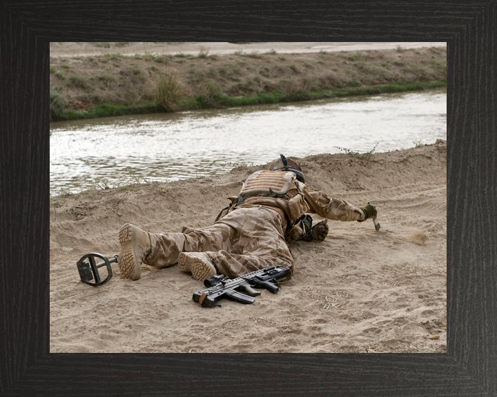 British Army Soldier IED Search Garmsir March 2009