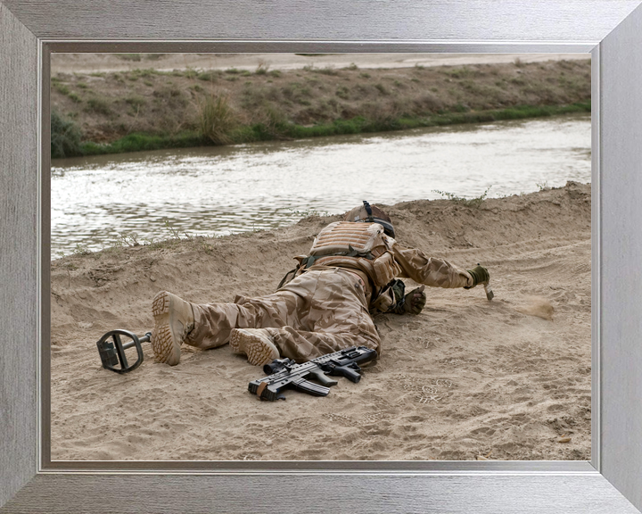 British Army Soldier IED Search Garmsir March 2009