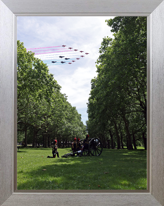 RAF Red Arrows Flyover Green Park London 2026 Photo Print - Posters, Prints, & Visual Artwork - by Hampshire Prints (image 7 of 9)