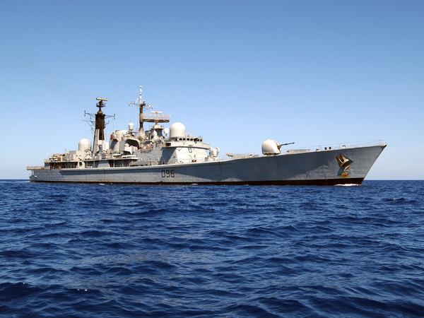 HMS Gloucester D96 Type 42 Destroyer May 2004
