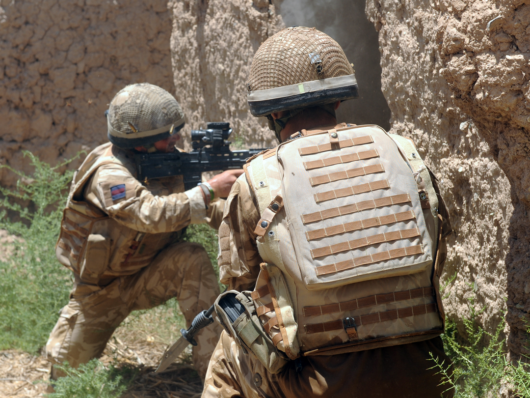 British Army 1 Welsh Guards Firing Panther’s Claw 2009