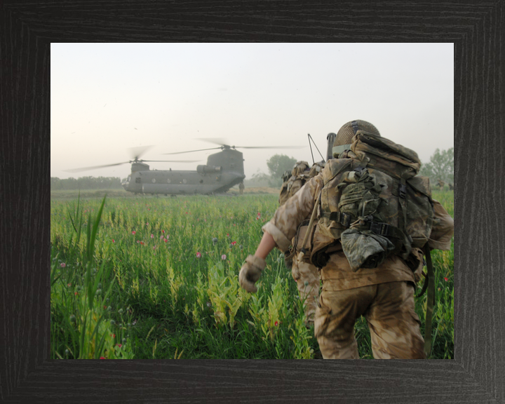 British Army 1 Coldstream Guards Run to Chinook Babaji April 2010