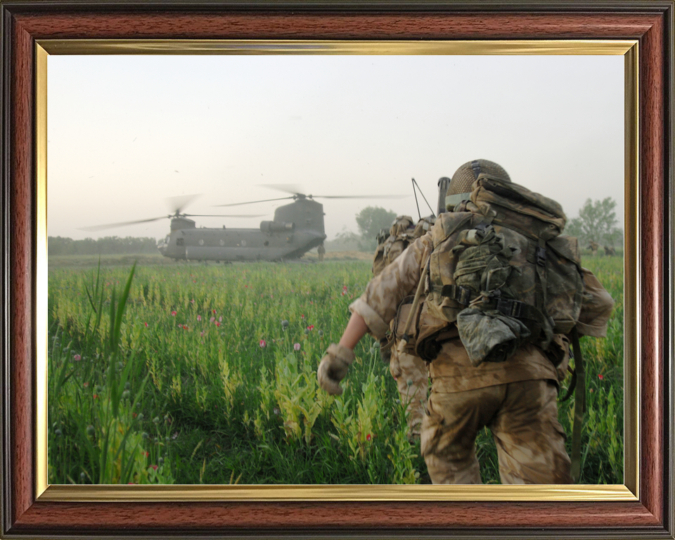 British Army 1 Coldstream Guards Run to Chinook Babaji April 2010