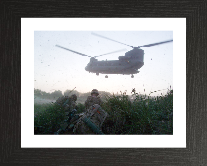British Army 1 Coldstream Guards Chinook Overhead April 2010