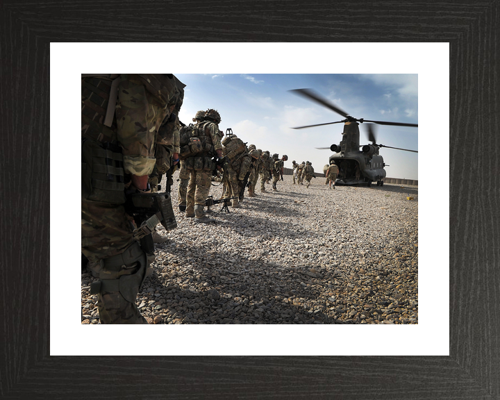 British Army 1 RIFLES Board Chinook Omid Haft 2011