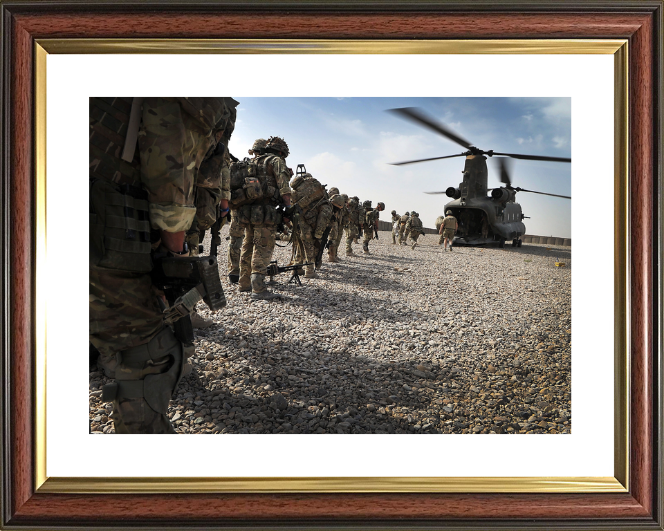 British Army 1 RIFLES Board Chinook Omid Haft 2011