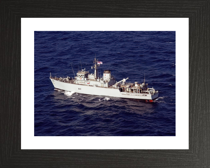 HMS Quorn M41 Hunt Class Minehunter August 2011 Port Beam View Photo Print - Posters, Prints, & Visual Artwork - by Hampshire Prints (image 2 of 9)