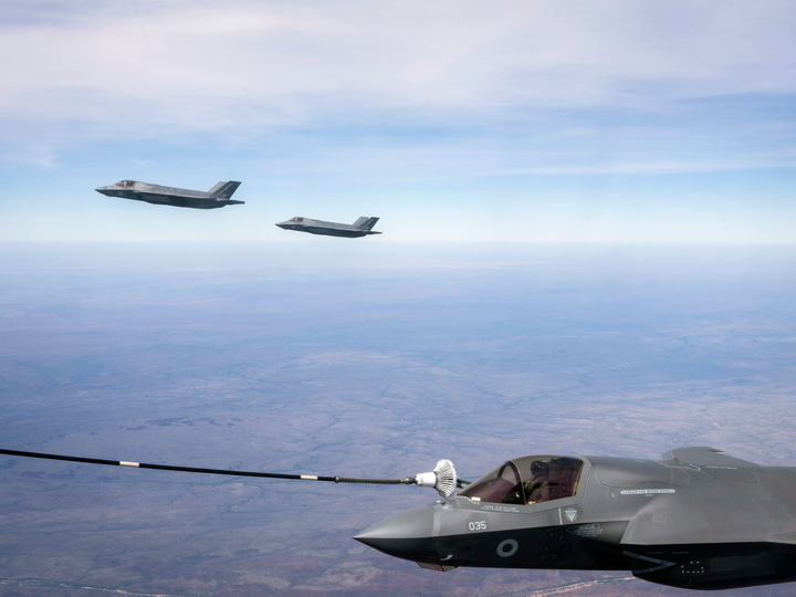 RAF F-35B Lightening II Air to Air Refuelling Photo Print - Royal Air Force Aircraft Hampshire Prints 6 x 4 No Frame No