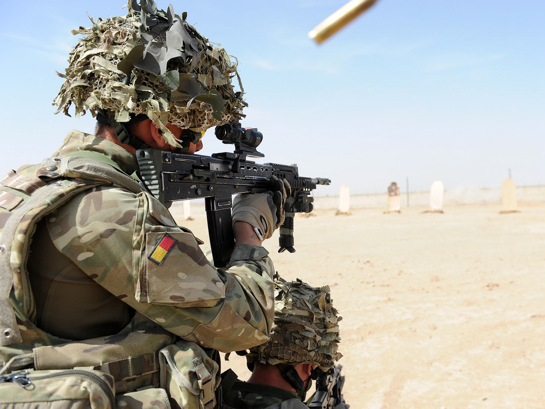 British Army Royal Anglian SA80 Range Helmand April 2012